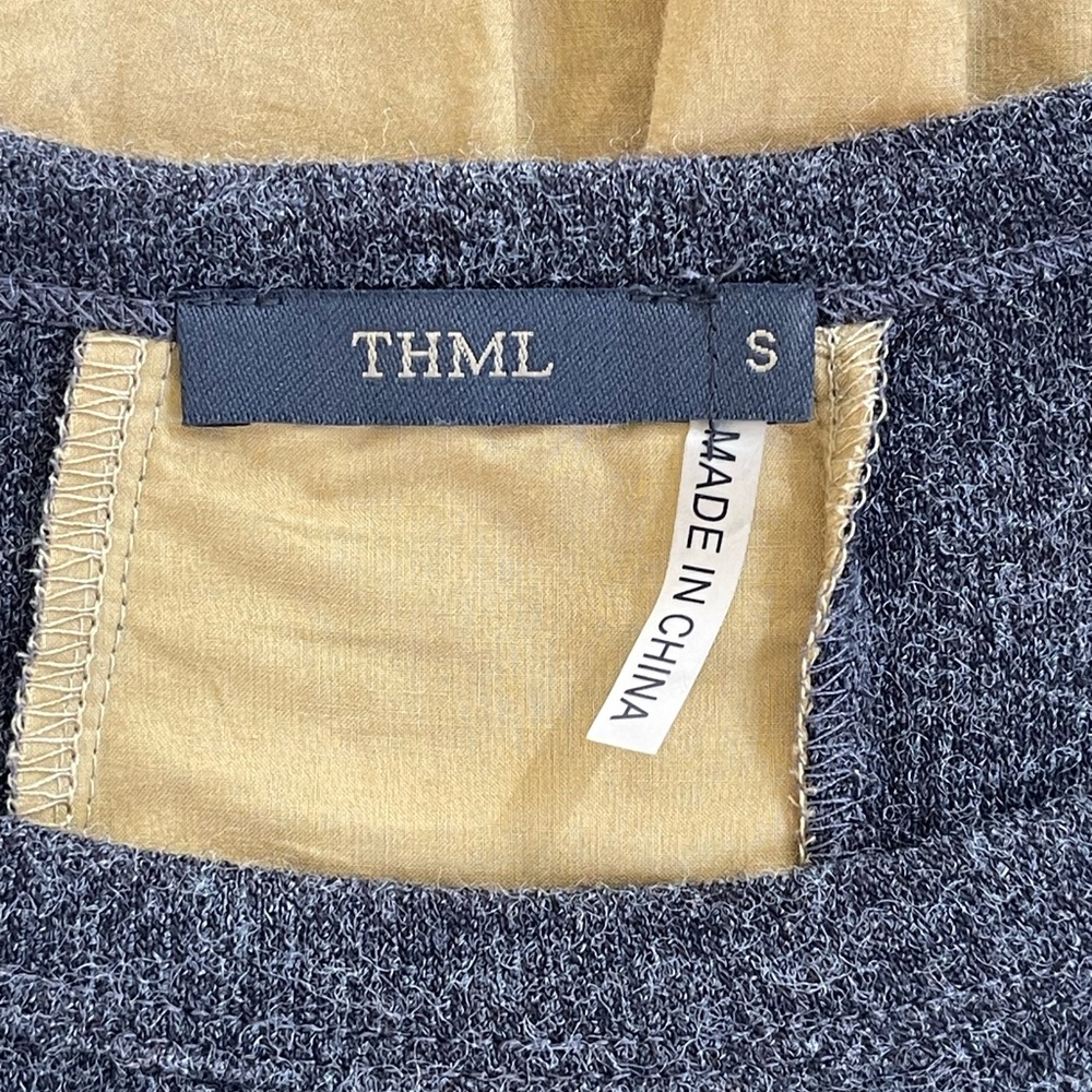 THML Gray and Yellow Ruffle Tiered Back Sweater Size S - Picture 11 of 14